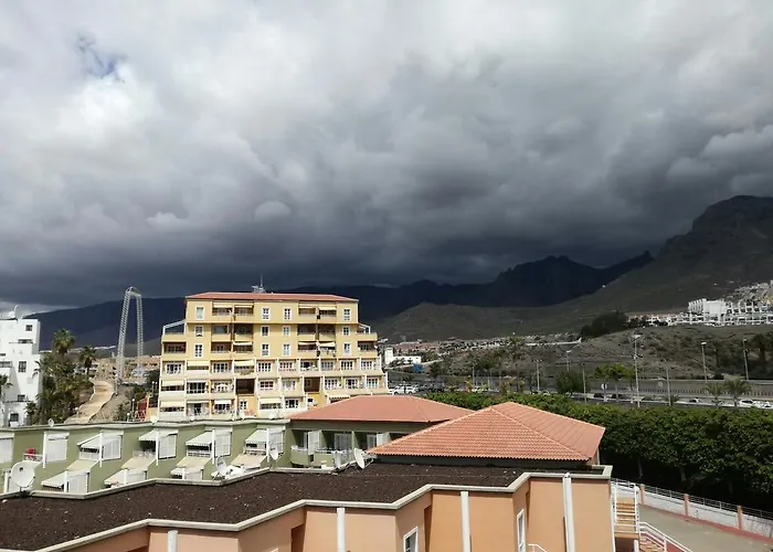 Las Americas 아파트