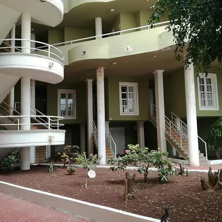 Las Americas * 阿德耶